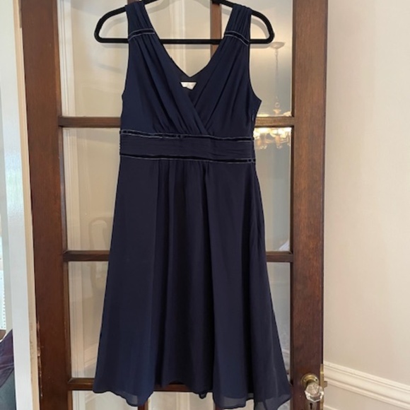 Boden Navy Blue Silk Dress with Velvet Trim, Size 6 - Picture 1 of 7